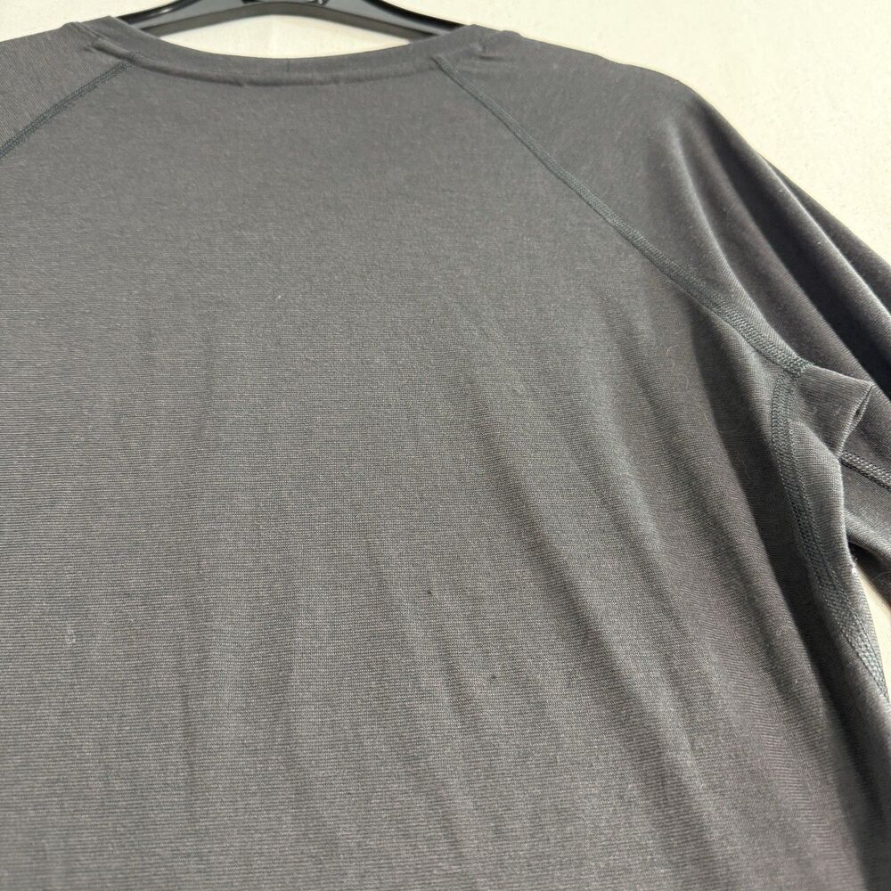 Patagonia Capilene Midweight Crew baselayer in black Women Size Medium - Picture 7 of 8